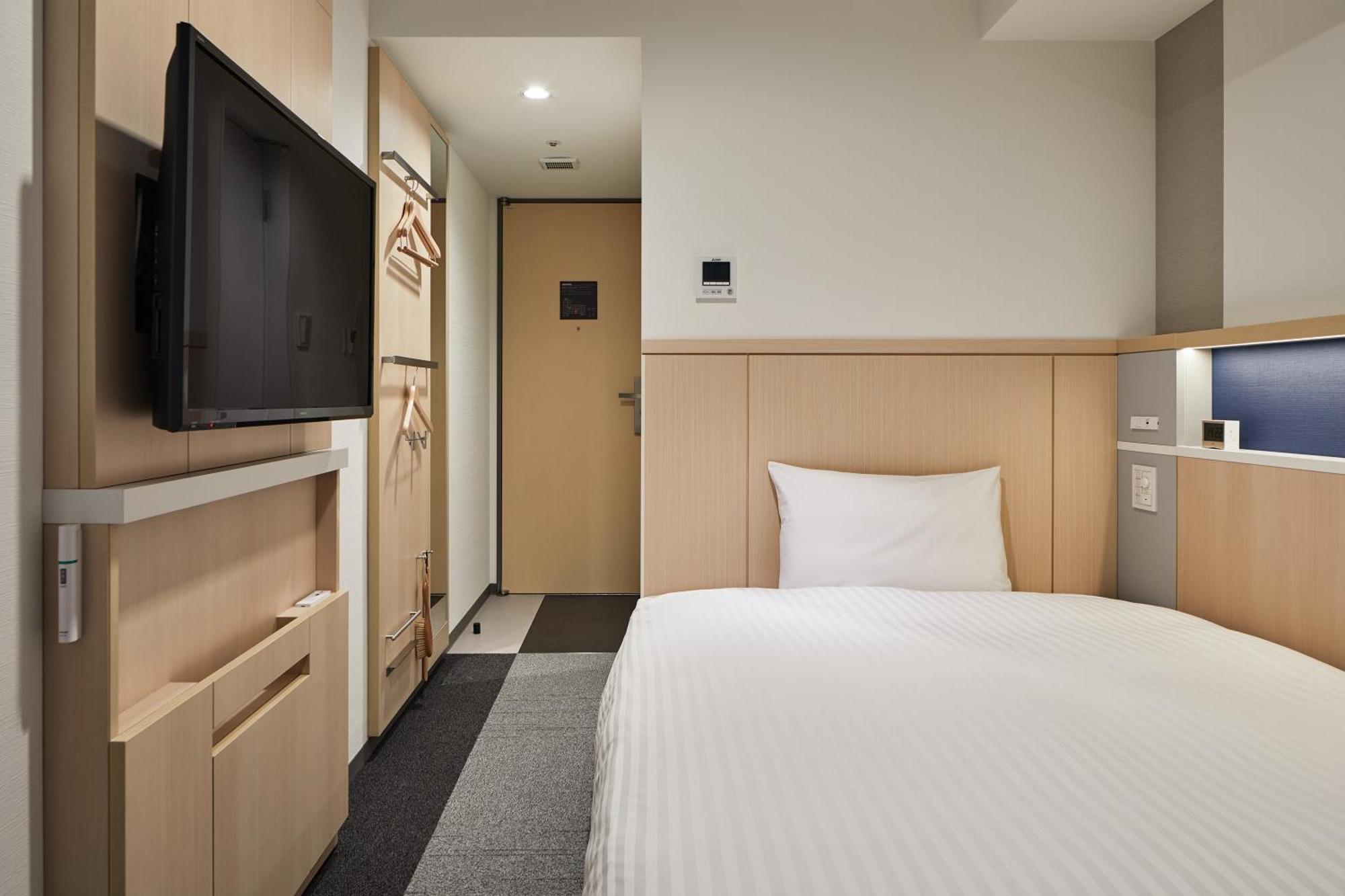 Via Inn Prime Shinsaibashi Yotsubashi Ōsaka Extérieur photo